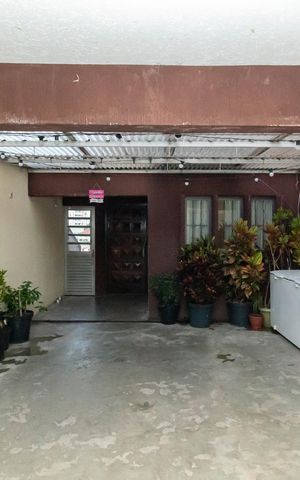 Casa à venda com 150m², 4 quartos e 3 vagasGaragem