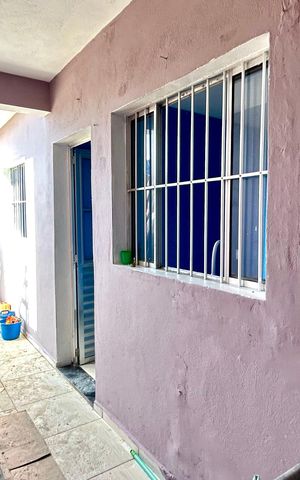Casa para alugar com 60m², 1 quarto e 1 vaga Casa para alugar com 60m², 1 quarto e 1 vagaÁrea de Serviço