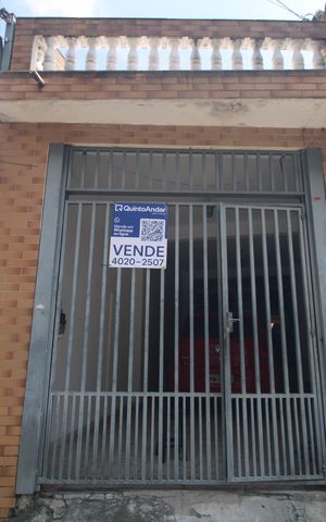 Casa à venda com 63m², 2 quartos e 1 vagaFachada