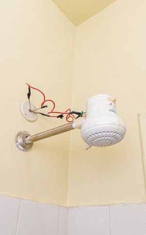 Apartamento à venda com 70m², 2 quartos e 1 vaga Apartamento à venda com 70m², 2 quartos e 1 vagaBanheiro de Serviço