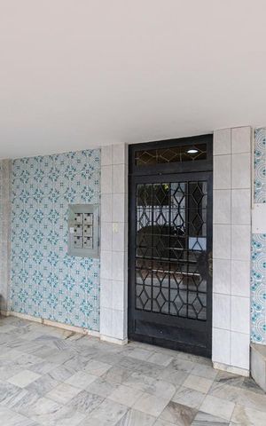 Apartamento à venda com 70m², 2 quartos e 1 vaga Apartamento à venda com 70m², 2 quartos e 1 vagaÁrea comum - Hall da entrada