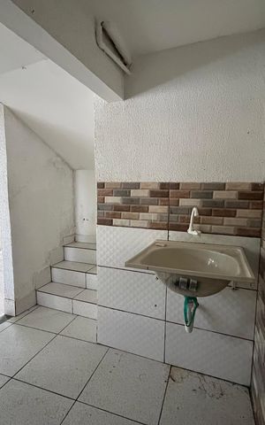 Casa de condomínio para alugar com 60m², 1 quarto e 1 vaga