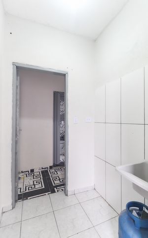 Casa para alugar com 35m², 1 quarto e sem vaga Casa para alugar com 35m², 1 quarto e sem vagaÁrea de Serviço