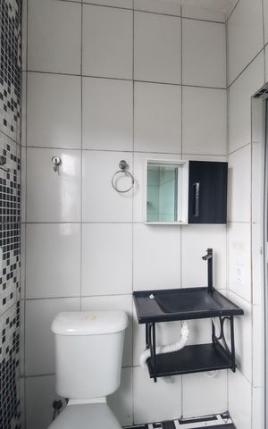 Casa para alugar com 35m², 1 quarto e sem vaga Casa para alugar com 35m², 1 quarto e sem vagaBanheiro