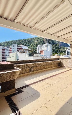 Apartamento para alugar com 216m², 3 quartos e 1 vaga