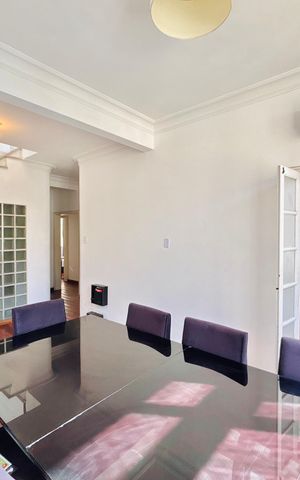 Apartamento para alugar com 216m², 3 quartos e 1 vaga