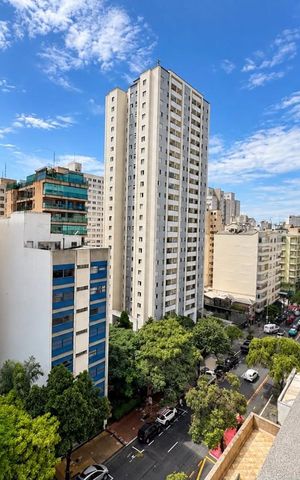 Apartamento à venda com 60m², 3 quartos e sem vaga Apartamento à venda com 60m², 3 quartos e sem vagaVaranda