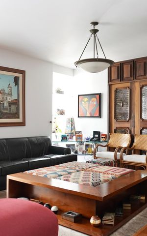 Apartamento à venda com 320m², 6 quartos e 3 vagas Apartamento à venda com 320m², 6 quartos e 3 vagasSala