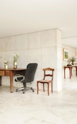 Apartamento à venda com 320m², 6 quartos e 3 vagas Apartamento à venda com 320m², 6 quartos e 3 vagasHall de entrada
