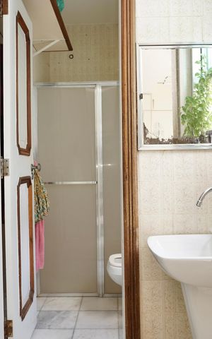 Apartamento à venda com 320m², 6 quartos e 3 vagas Apartamento à venda com 320m², 6 quartos e 3 vagasÁrea de Serviço