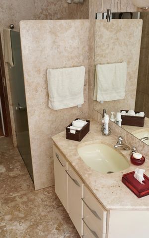 Apartamento à venda com 320m², 6 quartos e 3 vagas Apartamento à venda com 320m², 6 quartos e 3 vagasBanheiro Social