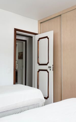 Apartamento à venda com 320m², 6 quartos e 3 vagas Apartamento à venda com 320m², 6 quartos e 3 vagasSuíte 2