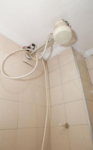 Apartamento à venda com 120m², 3 quartos e 2 vagas Apartamento à venda com 120m², 3 quartos e 2 vagasBanheiro de serviço