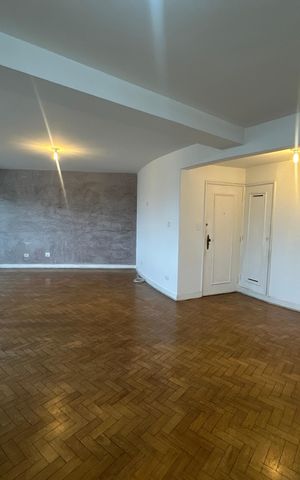 Apartamento para alugar com 138m², 2 quartos e sem vagaSala