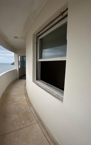 Apartamento para alugar com 138m², 2 quartos e sem vagaVaranda da Sala