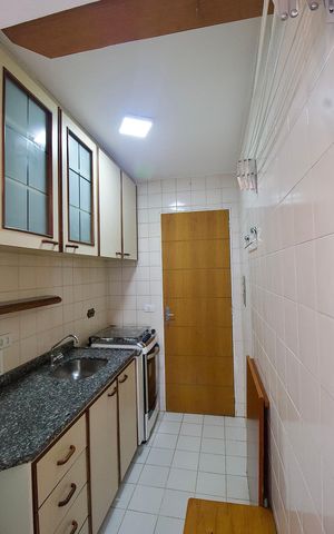 Apartamento à venda com 52m², 2 quartos e 1 vaga Apartamento à venda com 52m², 2 quartos e 1 vagaCozinha