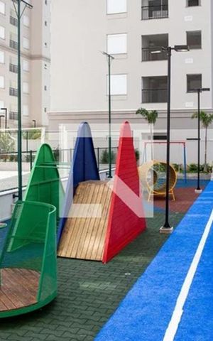 Studio para alugar com 33m², 1 quarto e sem vaga Studio para alugar com 33m², 1 quarto e sem vagaPLAYGROUND