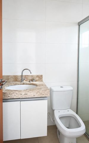 Casa para alugar com 85m², 2 quartos e 2 vagas Casa para alugar com 85m², 2 quartos e 2 vagasBanheiro