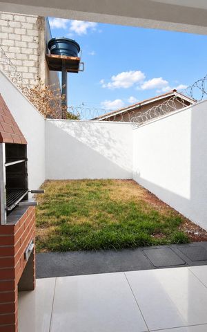 Casa para alugar com 85m², 2 quartos e 2 vagas Casa para alugar com 85m², 2 quartos e 2 vagasÁrea externa
