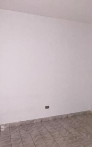 Studio para alugar com 35m², 1 quarto e sem vaga Studio para alugar com 35m², 1 quarto e sem vagaQuarto