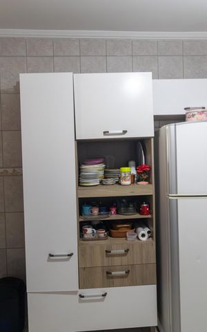 Casa à venda com 170m², 3 quartos e 2 vagas Casa à venda com 170m², 3 quartos e 2 vagasCozinha