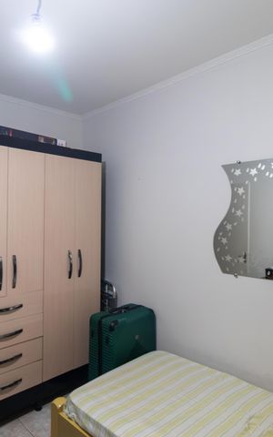 Casa à venda com 170m², 3 quartos e 2 vagas Casa à venda com 170m², 3 quartos e 2 vagasQuarto 01
