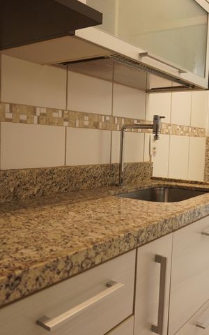 Apartamento para alugar com 76m², 3 quartos e 2 vagasCozinha e Área de Serviço