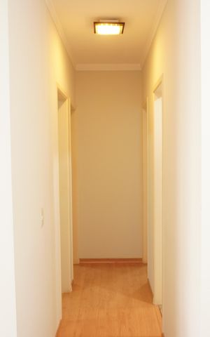 Apartamento para alugar com 76m², 3 quartos e 2 vagasQuartos corredor