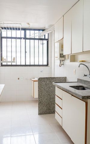 Apartamento à venda com 82m², 3 quartos e 1 vaga Apartamento à venda com 82m², 3 quartos e 1 vagaCozinha