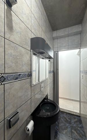 Casa para alugar com 65m², 2 quartos e sem vaga Casa para alugar com 65m², 2 quartos e sem vagaBanheiro Social