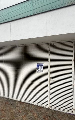 Casa para alugar com 65m², 2 quartos e sem vaga Casa para alugar com 65m², 2 quartos e sem vagaFachada