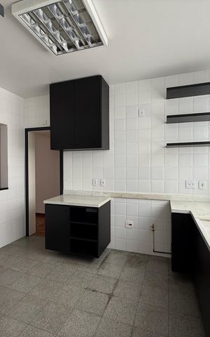 Apartamento para alugar com 145m², 3 quartos e 2 vagas