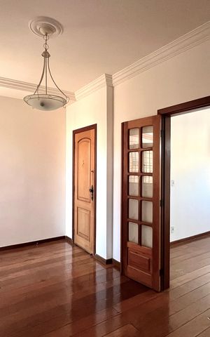Apartamento à venda com 92m², 4 quartos e 2 vagas