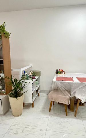 Casa de condomínio para alugar com 140m², 2 quartos e 2 vagas Casa de condomínio para alugar com 140m², 2 quartos e 2 vagasSala