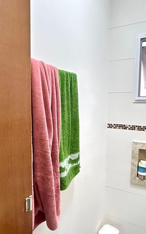 Casa de condomínio para alugar com 140m², 2 quartos e 2 vagas Casa de condomínio para alugar com 140m², 2 quartos e 2 vagasBanheiro 1