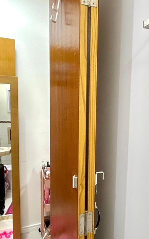 Casa de condomínio para alugar com 140m², 2 quartos e 2 vagas Casa de condomínio para alugar com 140m², 2 quartos e 2 vagasBanheiro da Suíte 1
