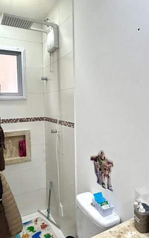 Casa de condomínio para alugar com 140m², 2 quartos e 2 vagas Casa de condomínio para alugar com 140m², 2 quartos e 2 vagasBanheiro da Suíte 1