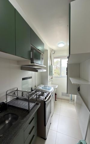 Apartamento para alugar com 50m², 2 quartos e 1 vaga Apartamento para alugar com 50m², 2 quartos e 1 vagaCozinha e Área de Serviço