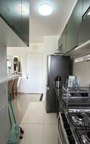 Apartamento para alugar com 50m², 2 quartos e 1 vaga Apartamento para alugar com 50m², 2 quartos e 1 vagaCozinha e Área de Serviço