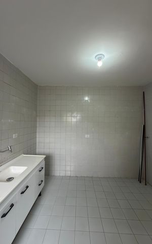 Apartamento para alugar com 58m², 2 quartos e 1 vaga Apartamento para alugar com 58m², 2 quartos e 1 vagaCozinha e Área de Serviço