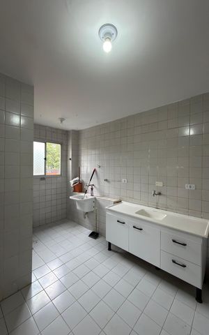 Apartamento para alugar com 58m², 2 quartos e 1 vaga Apartamento para alugar com 58m², 2 quartos e 1 vagaCozinha e Área de Serviço