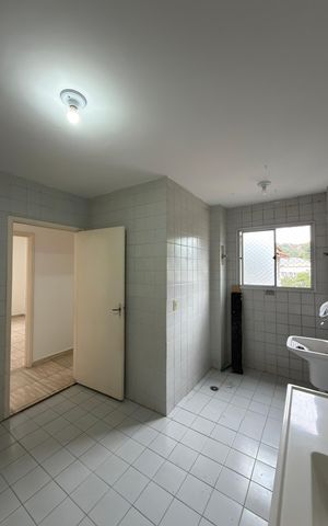 Apartamento para alugar com 58m², 2 quartos e 1 vaga Apartamento para alugar com 58m², 2 quartos e 1 vagaCozinha e Área de Serviço