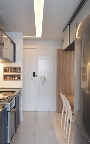 Apartamento à venda com 124m², 2 quartos e 2 vagasCozinha