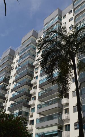 Apartamento para alugar com 89m², 2 quartos e 1 vagaFachada