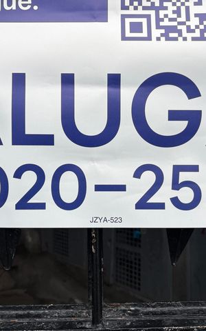 Studio para alugar com 38m², 1 quarto e sem vaga Studio para alugar com 38m², 1 quarto e sem vagaPlaca