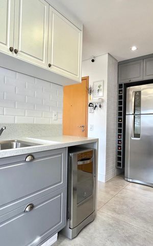 Apartamento à venda com 105m², 3 quartos e 2 vagasCozinha