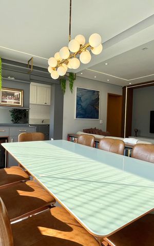 Apartamento à venda com 105m², 3 quartos e 2 vagasVaranda