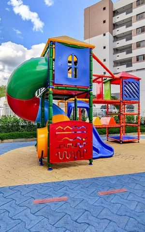 Apartamento à venda com 105m², 3 quartos e 2 vagasÁrea comum - Playground