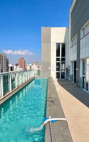 Studio à venda com 32m², 1 quarto e 1 vaga Studio à venda com 32m², 1 quarto e 1 vagaPiscina