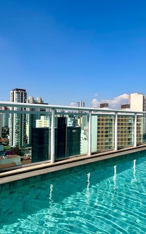 Studio à venda com 32m², 1 quarto e 1 vaga Studio à venda com 32m², 1 quarto e 1 vagaPiscina